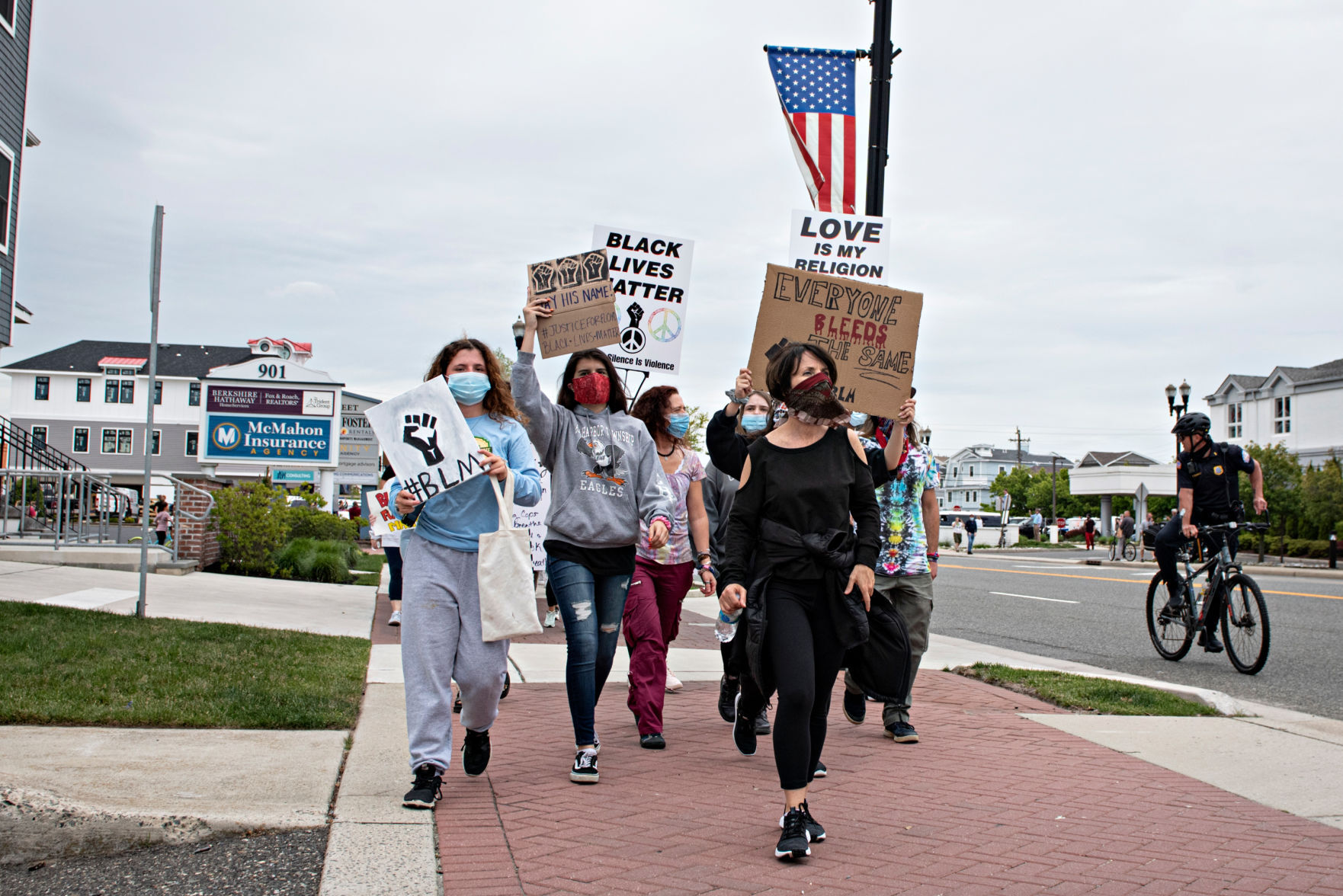 060320_nws_ocprotest